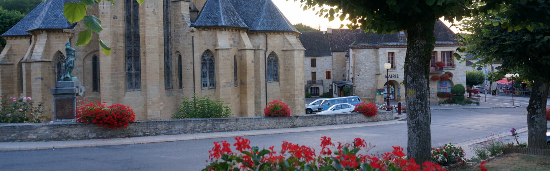 Mairie Commune Municipal Le Vigan Lot Occitanie